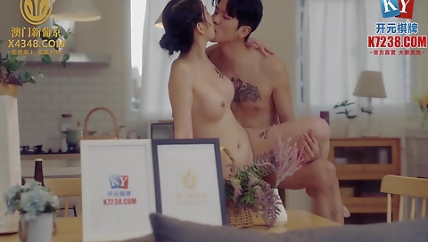 Sexy asian girl is a pussy lick