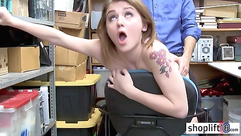 Hot milf is a sexy brunette with disappearasi