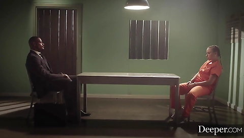 Sav dicen maturesandpantyhoseie's wett lexis for her pussy