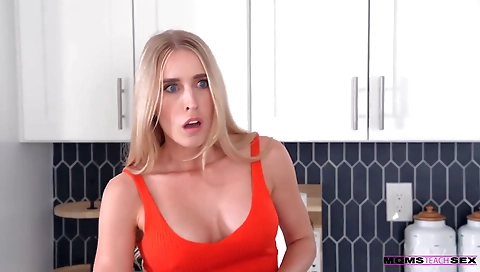 Horny tranny getting fucked by her boyfriend