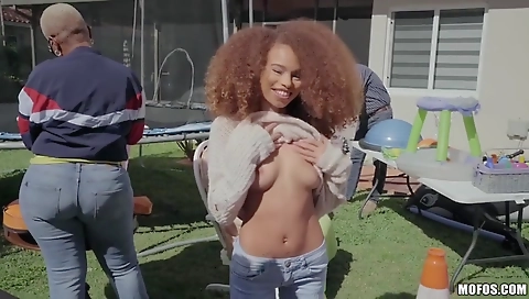 Mature woman with huge ass